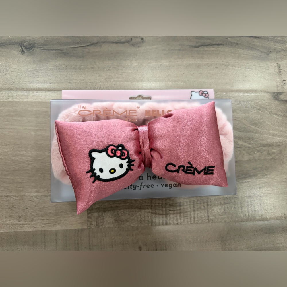 Creme Hello Kitty Spa Headband